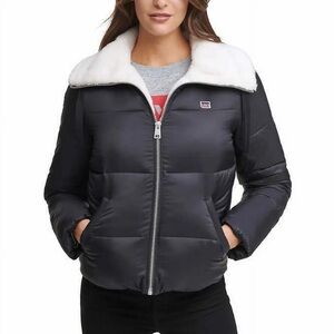 Levi's Black Puffer Jacket with Cream Sherpa Lined Inside Size M